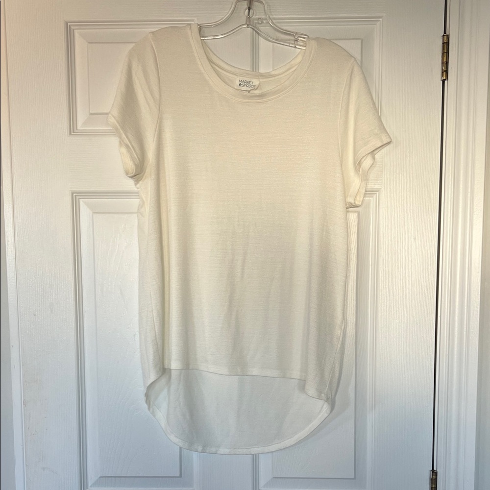 4/$20 Market & Spruce White Short Sleeve Tee